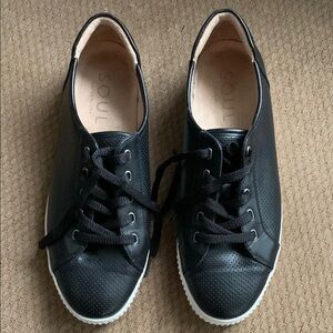 SOUL Naturalizer Black Sneakers Women’s Size 9W